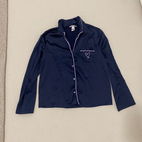 Victoria Secret Satin set - Picture 4 of 5